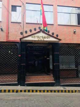 Hotel Savoy 3*